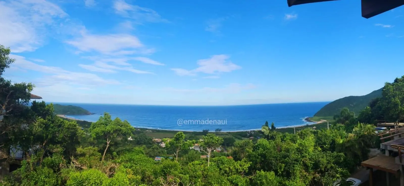 Sunshine House - Melhor Vista Da Praia Do Silveira - ガロパバ