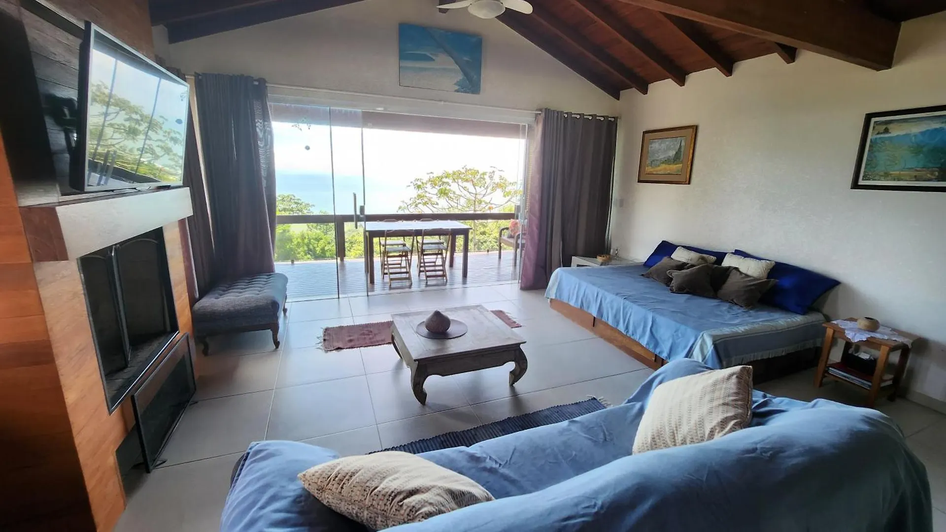 Sunshine House - Melhor Vista Da Praia Do Silveira - Garopaba 0*,  Brazil